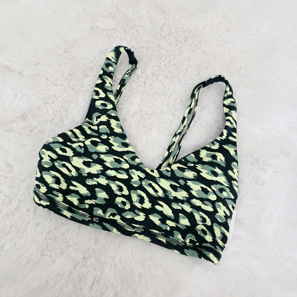 OFFLINE By Aerie 🪲 Goals Plunge Sports Bra SIZE S - Picture 7 of 8